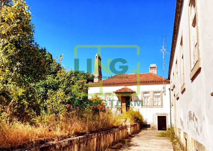 Moradia T12 para Venda em Tortosendo Foto 20