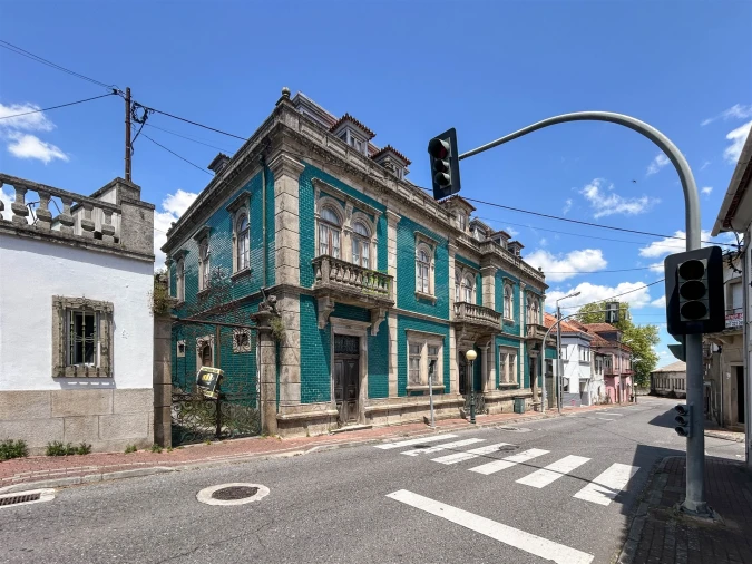 Moradia T12 para Venda em Tortosendo Foto 79