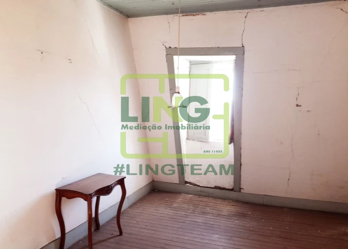 Moradia T12 para Venda em Tortosendo Foto 52