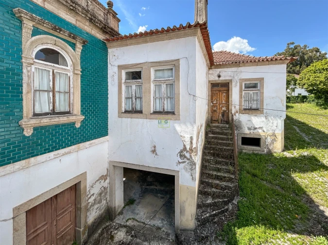 Moradia T12 para Venda em Tortosendo Foto 119