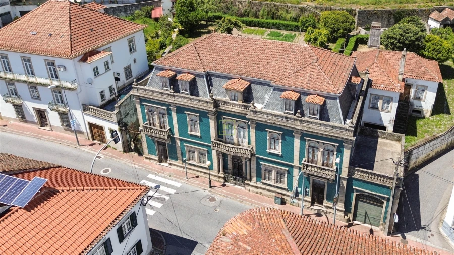 Moradia T12 para Venda em Tortosendo Foto 59