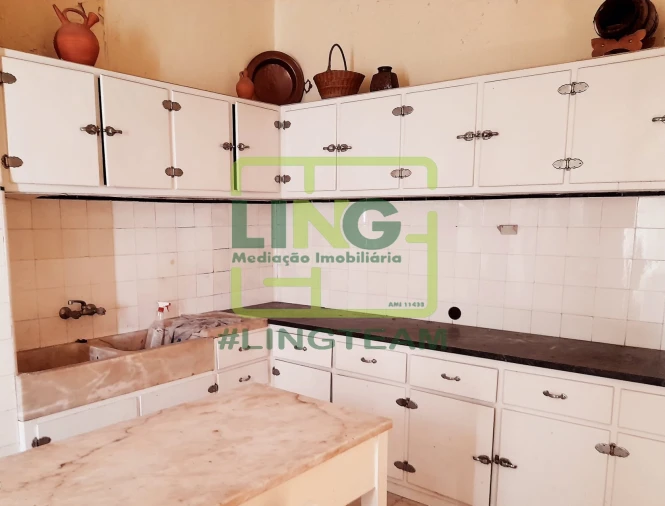 Moradia T12 para Venda em Tortosendo Foto 50