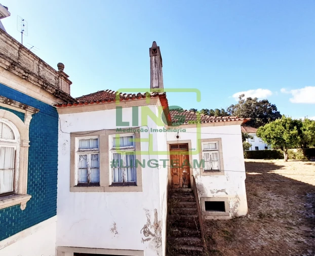 Moradia T12 para Venda em Tortosendo Foto 43