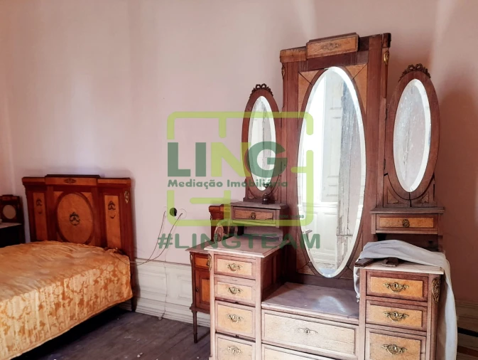 Moradia T12 para Venda em Tortosendo Foto 27