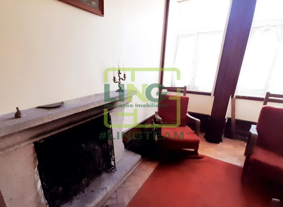 Moradia T9 para Venda em Tortosendo Foto 45