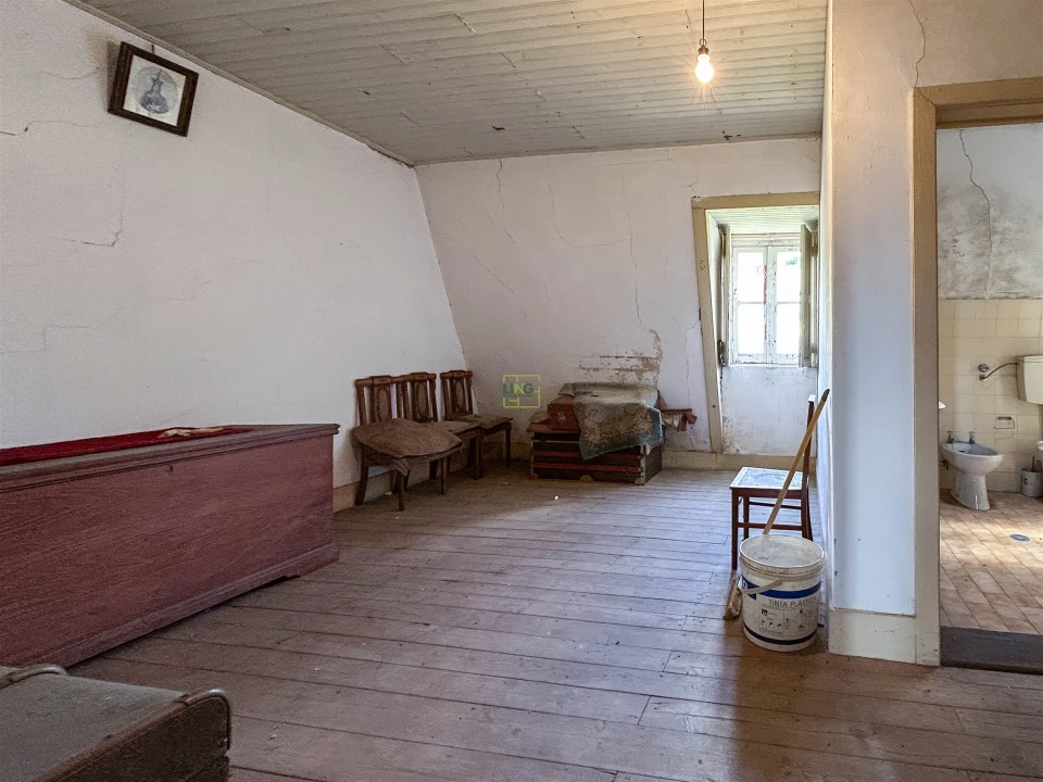 Moradia T9 para Venda em Tortosendo Foto 135