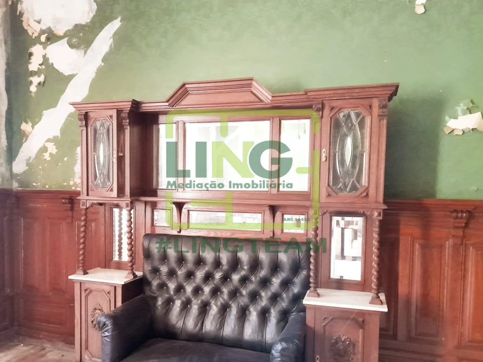 Moradia T9 para Venda em Tortosendo Foto 36