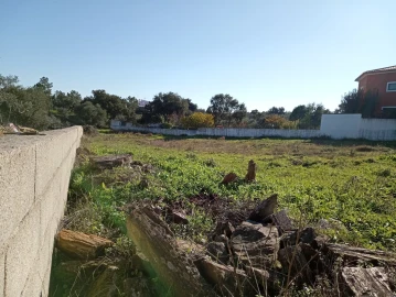 Terreno para Venda em Benquerenças