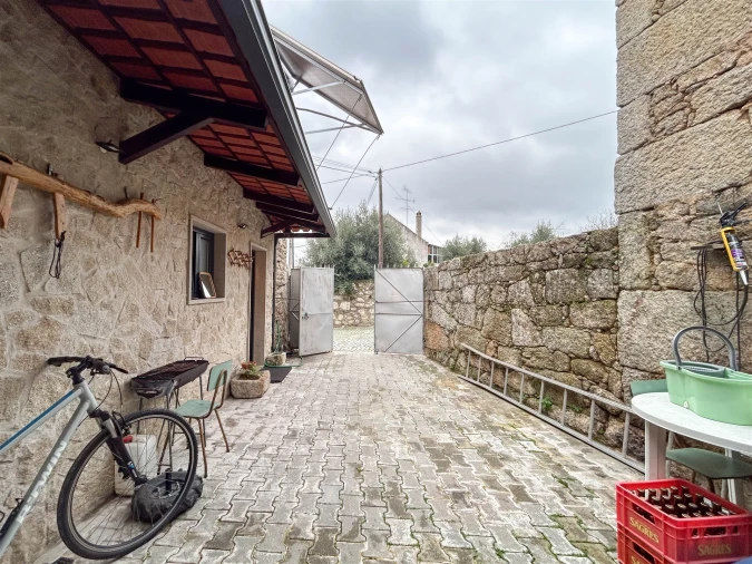 Moradia T3 para Venda em Aldeia do Bispo, Águas e Aldeia de João Pires Foto 2