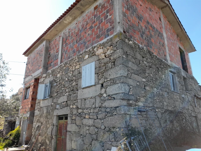 Quinta T4 para Venda em Telhado Foto 36