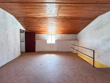 Moradia T3 para Venda em Vale de Prazeres e Mata da Rainha
