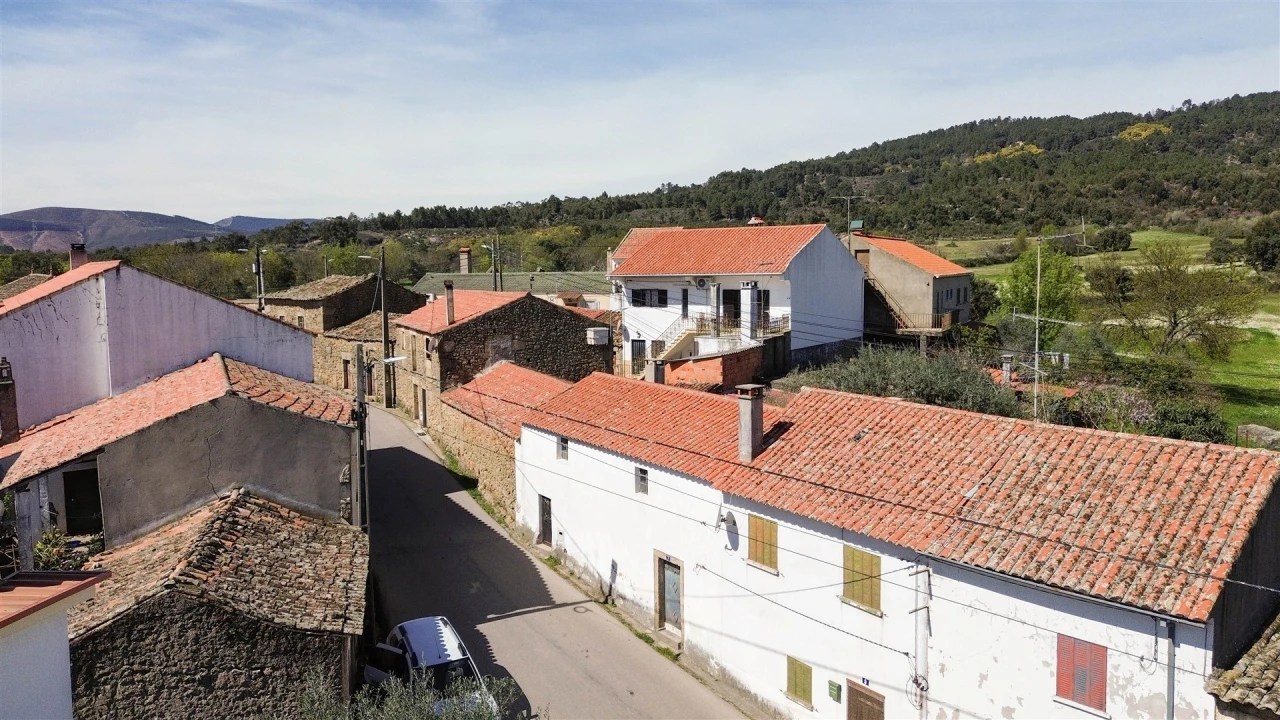 Moradia T3 para Venda em Vale de Prazeres e Mata da Rainha Foto 4