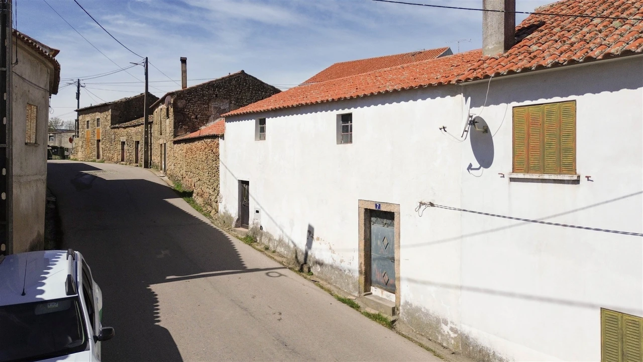 Moradia T3 para Venda em Vale de Prazeres e Mata da Rainha Foto 2