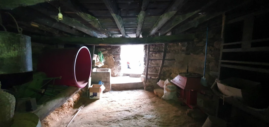 Moradia T2 para Venda em Sarnadas de São Simão Foto 14