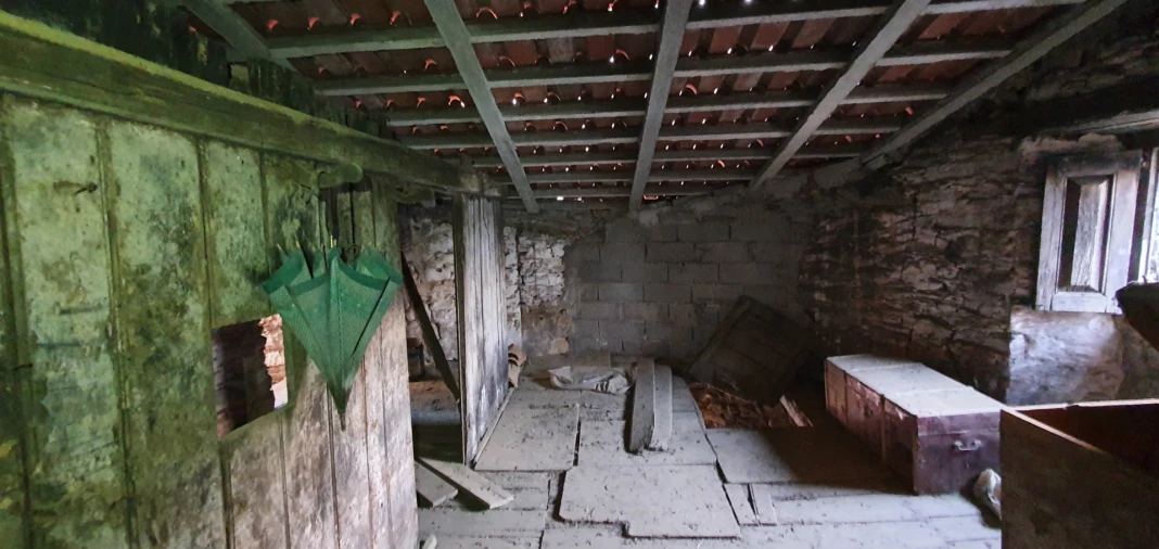 Moradia T2 para Venda em Sarnadas de São Simão Foto 8