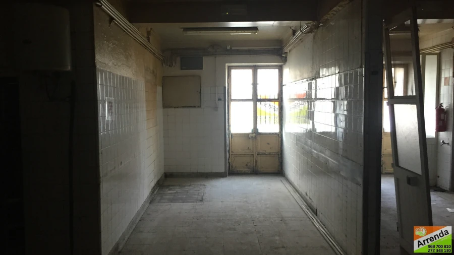 Armazém para Venda em Castelo Branco Foto 4