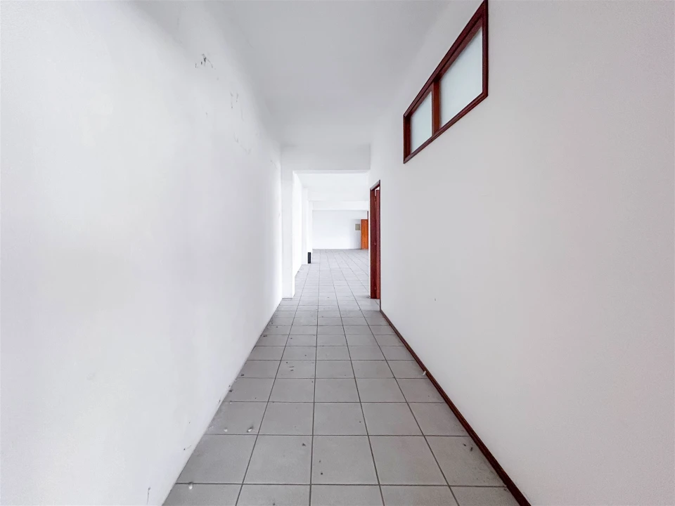 Armazém para Arrendamento em Alcains Foto 47