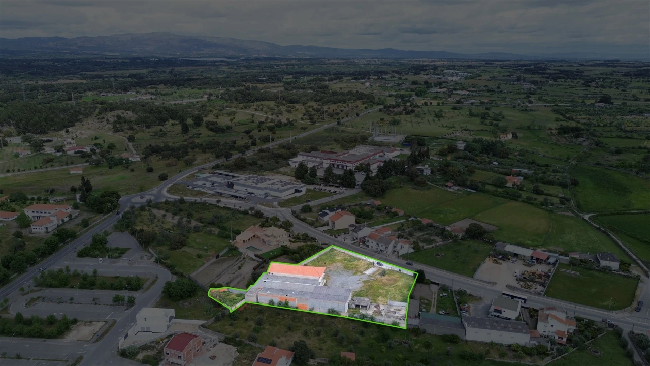 Armazém para Arrendamento em Alcains Foto 79