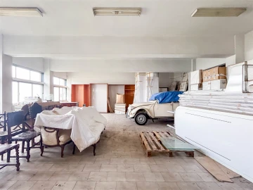 Armazém para Arrendamento em Alcains