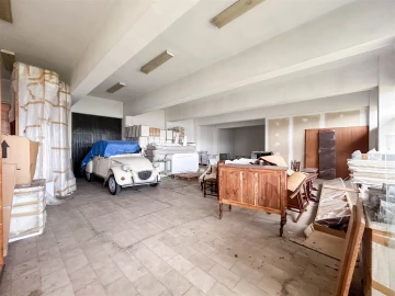 Armazém para Arrendamento em Alcains