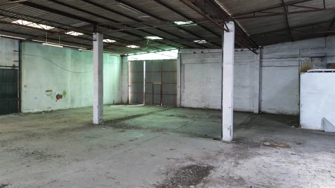 Armazém para Arrendamento em Alcains