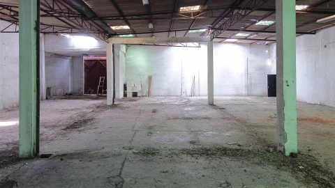 Armazém para Arrendamento em Alcains