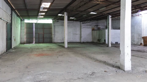 Armazém para Arrendamento em Alcains