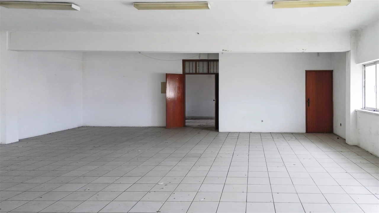 Armazém para Arrendamento em Alcains Foto 41