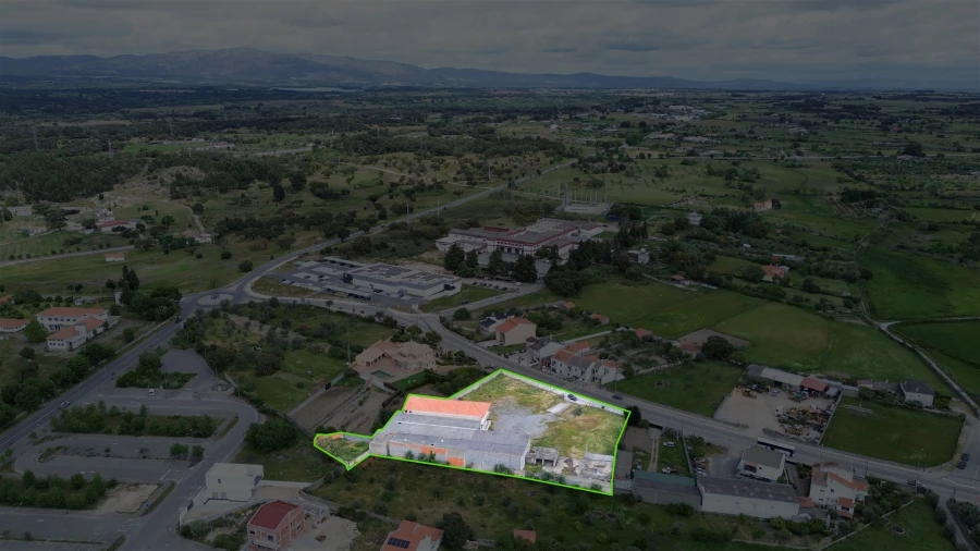 Armazém para Arrendamento em Alcains Foto 79