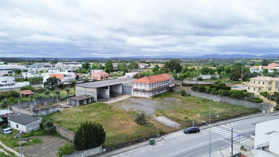 Armazém para Arrendamento em Alcains Foto 72