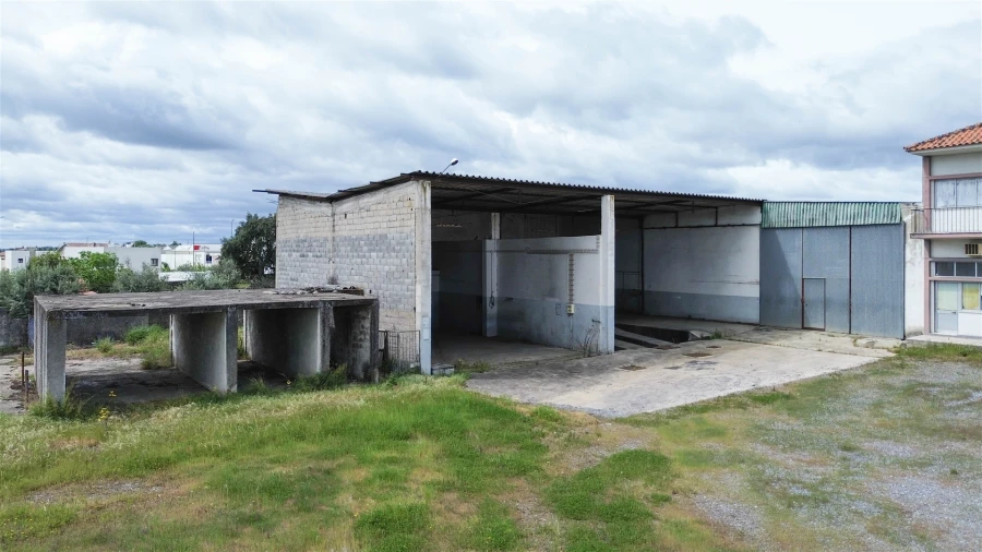 Armazém para Arrendamento em Alcains Foto 58