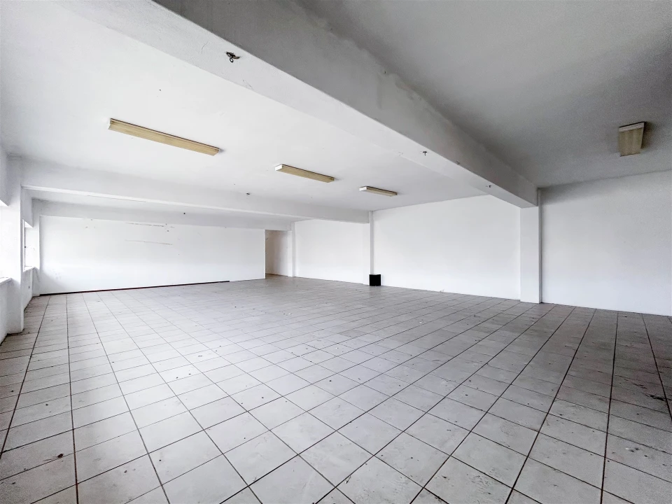 Armazém para Arrendamento em Alcains Foto 39