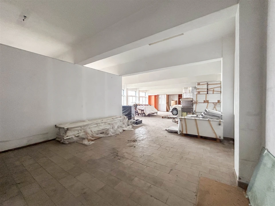 Armazém para Arrendamento em Alcains Foto 10