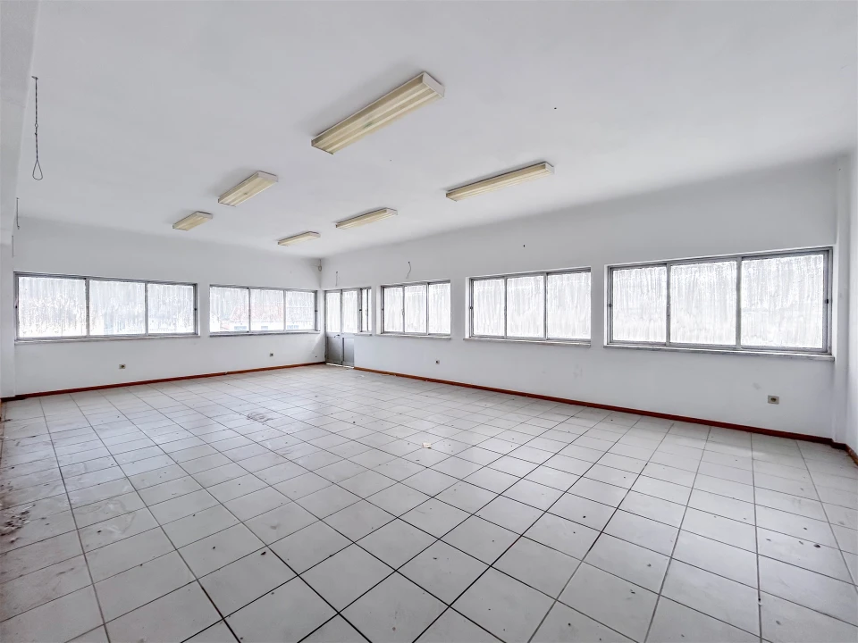 Armazém para Arrendamento em Alcains Foto 48