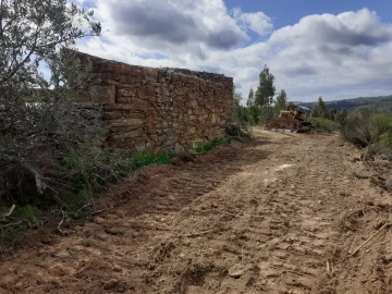 Quinta T1 para Venda em Escalos de Baixo e Mata