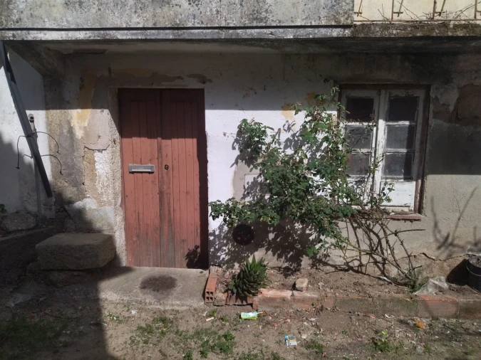 Moradia T2 para Venda em Tinalhas Foto 6