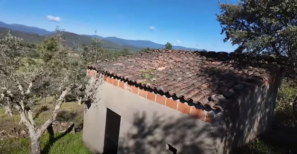 Quinta T0 para Venda em Freixial e Juncal do Campo Foto 25