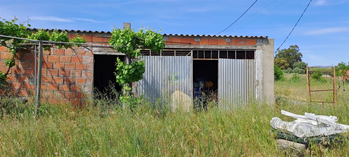 Terreno Agricola ou Rústico para Venda em Toulões Foto 1