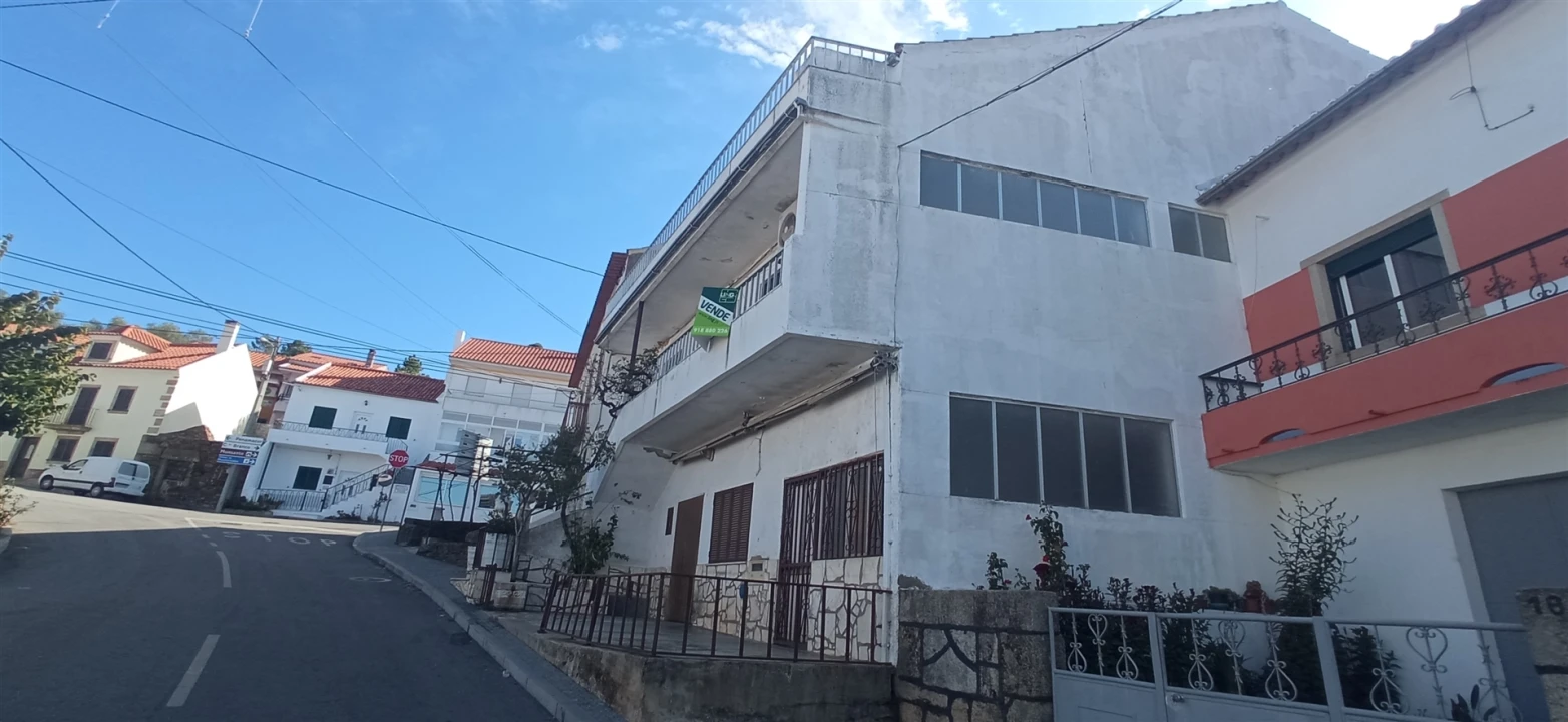 Moradia T7 para Venda em Salvador Foto 22