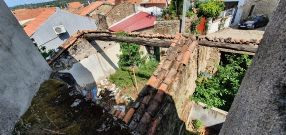 Moradia T4 para Venda em Póvoa de Rio de Moinhos e Cafede