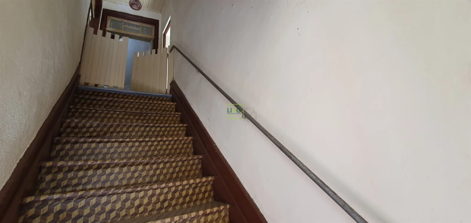 Moradia T4 para Venda em Póvoa de Rio de Moinhos e Cafede Foto 11