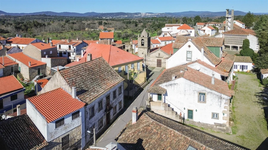 Moradia T6 para Venda em Aldeia do Bispo, Águas e Aldeia de João Pires Foto 38
