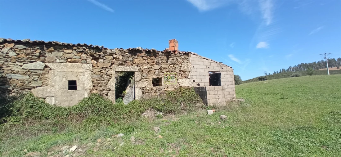 Quinta T0 para Venda em Penamacor Foto 2