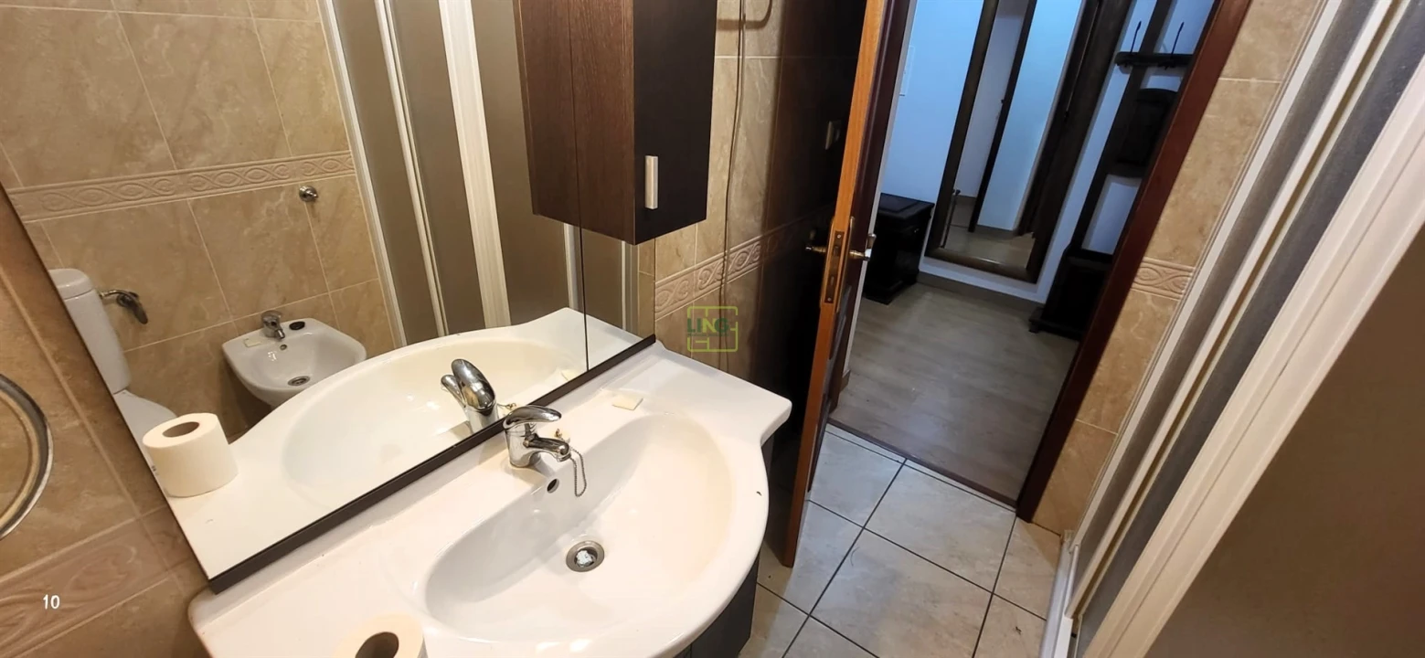 Moradia T3 para Venda em Medelim Foto 11