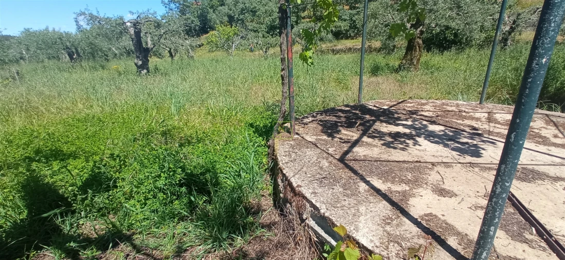 Moradia T0 para Venda em Aranhas Foto 28