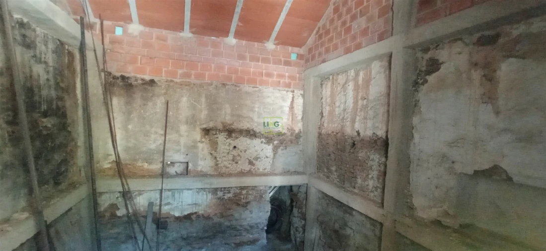 Moradia T0 para Venda em Aranhas Foto 11