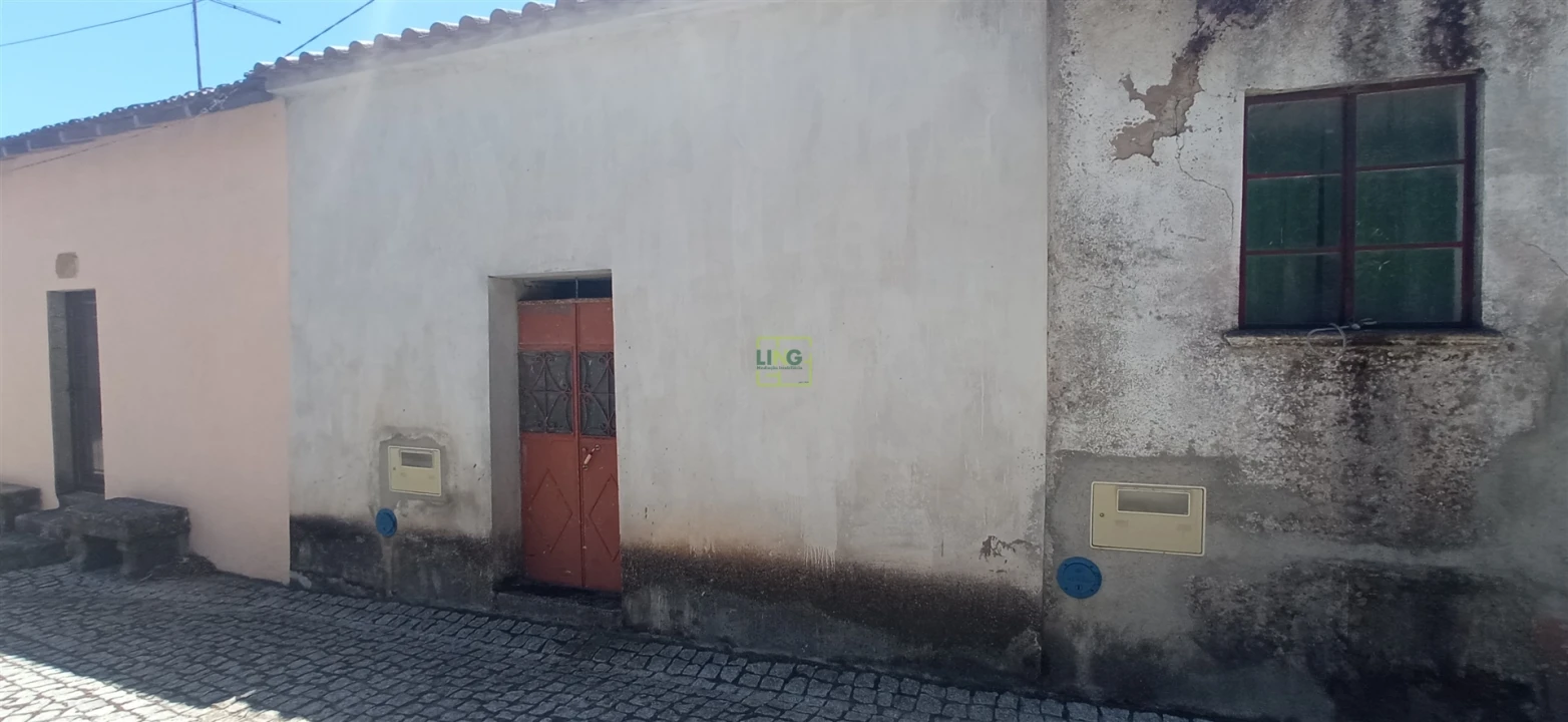 Moradia T0 para Venda em Aranhas Foto 2