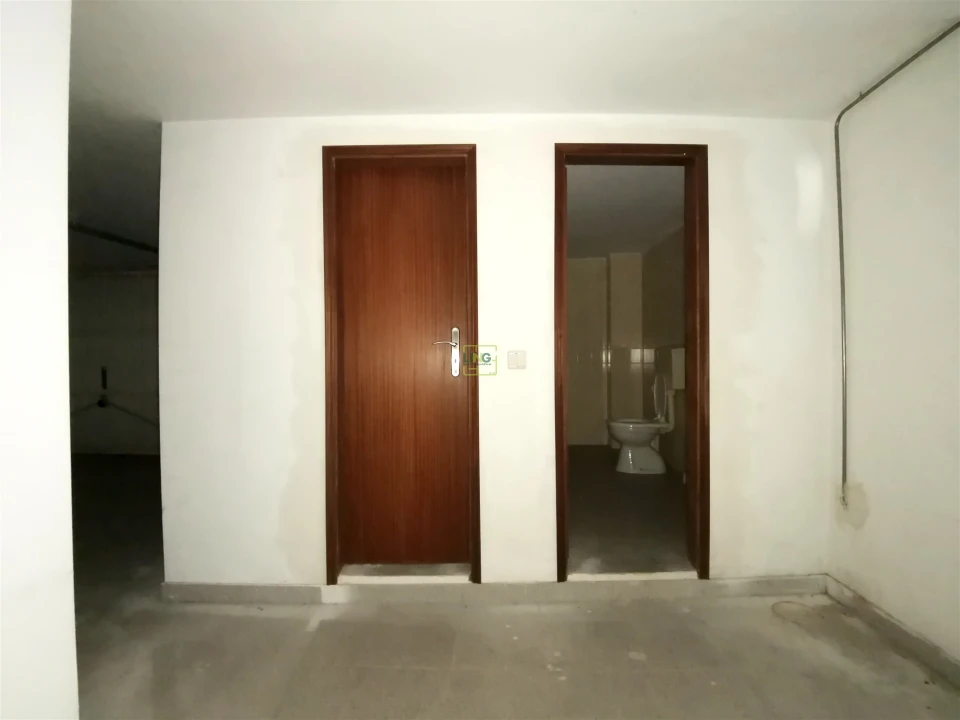 Armazém para Venda em Castelo Branco Foto 12