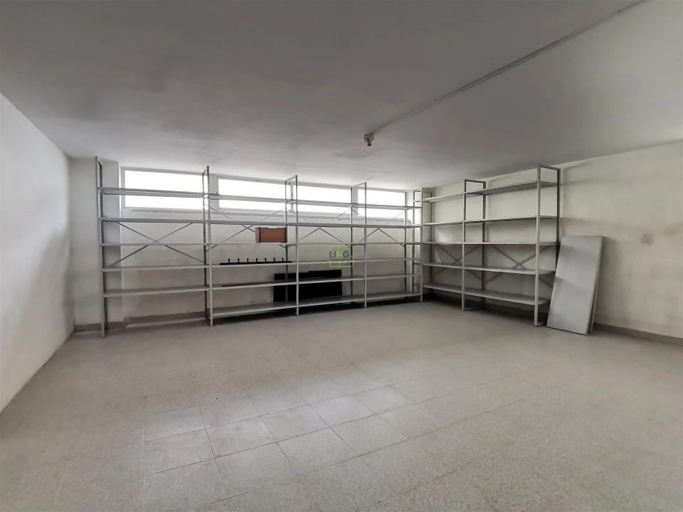 Armazém para Venda em Castelo Branco Foto 7