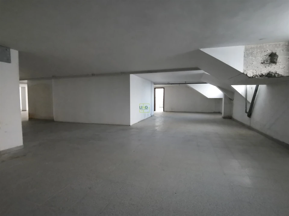 Armazém para Venda em Castelo Branco Foto 10